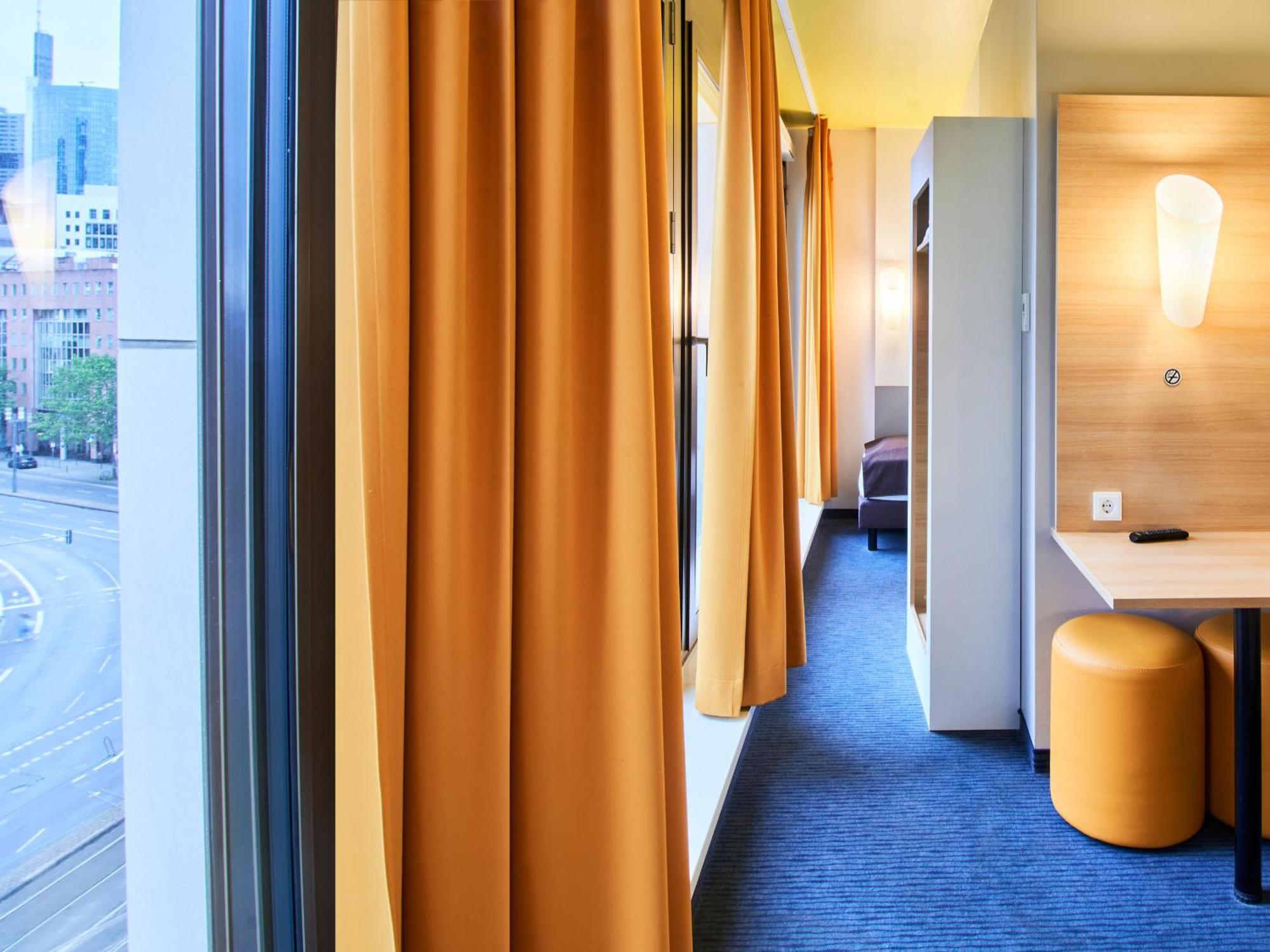 B&B Hotel Frankfurt-Hbf Frankfurt nad Menem Zewnętrze zdjęcie