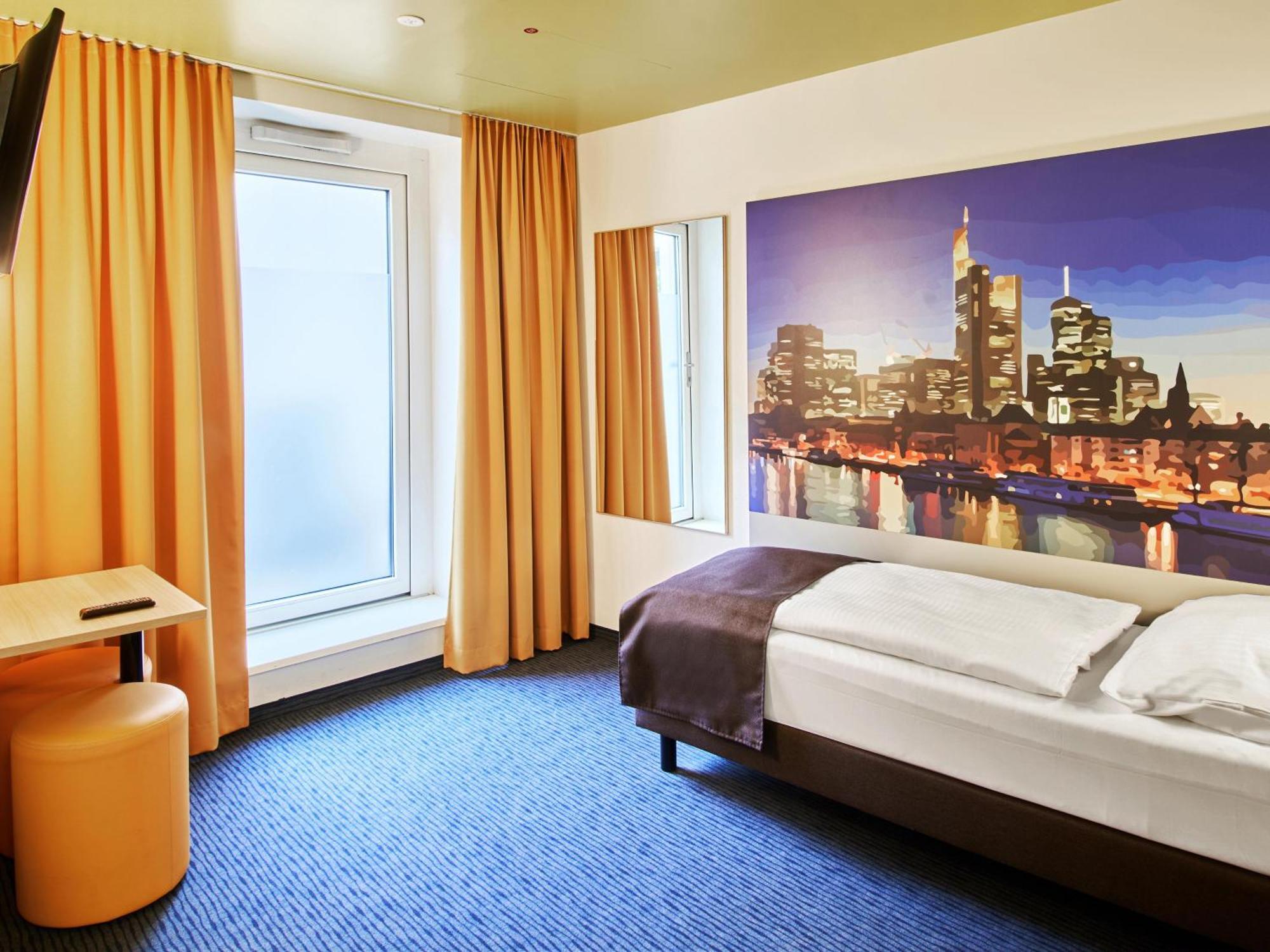 B&B Hotel Frankfurt-Hbf Frankfurt nad Menem Zewnętrze zdjęcie