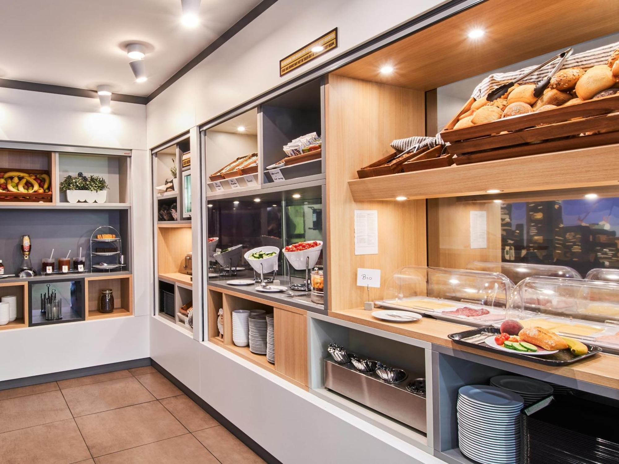 B&B Hotel Frankfurt-Hbf Frankfurt nad Menem Zewnętrze zdjęcie